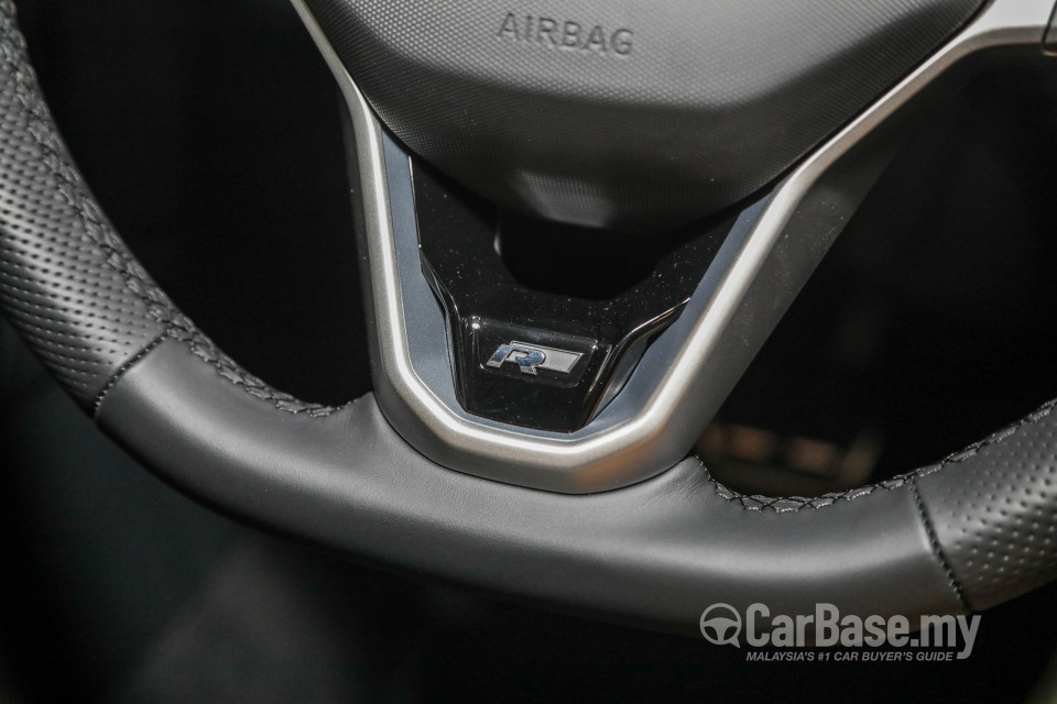 Volkswagen Passat B8.5 (2020) Interior