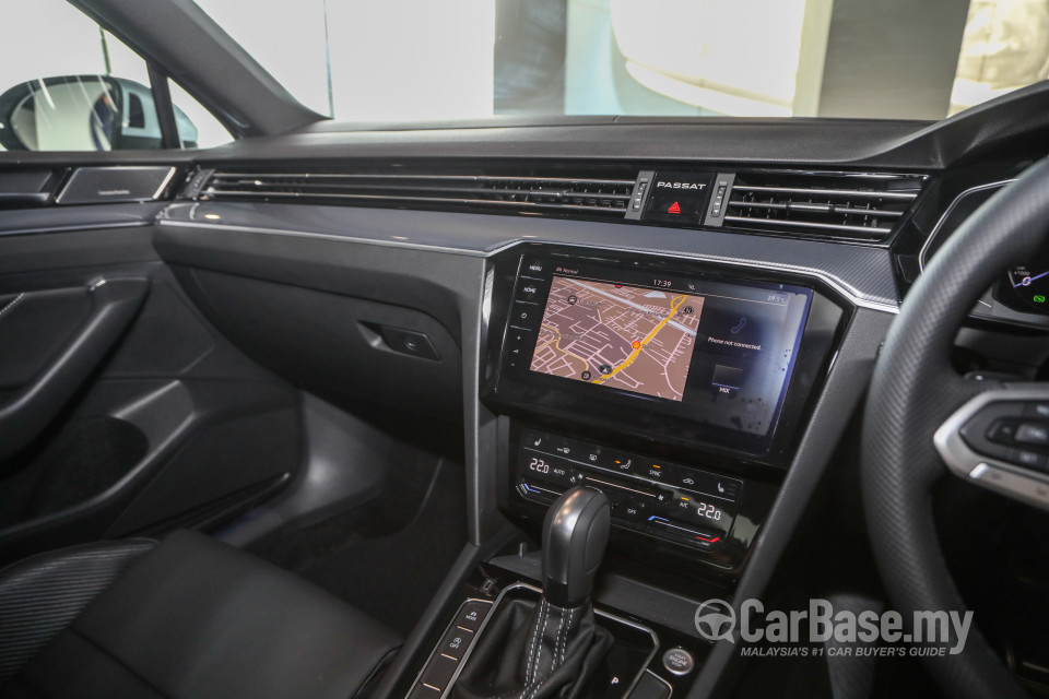 Volkswagen Passat B8.5 (2020) Interior