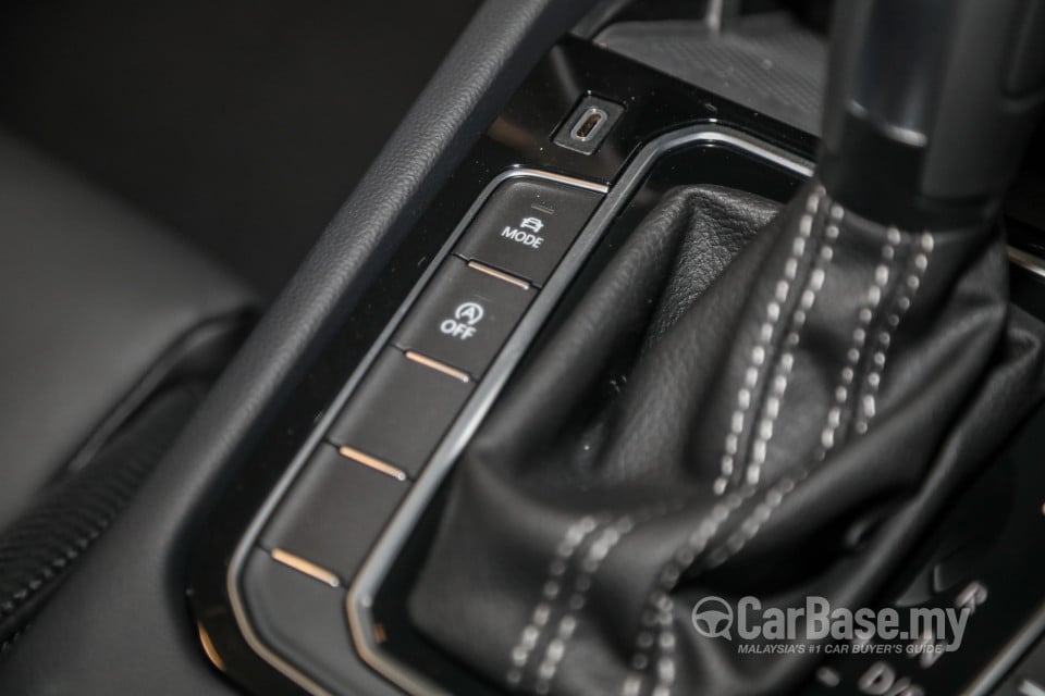 Volkswagen Passat B8.5 (2020) Interior