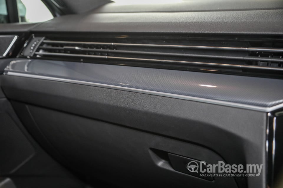 Volkswagen Passat B8.5 (2020) Interior