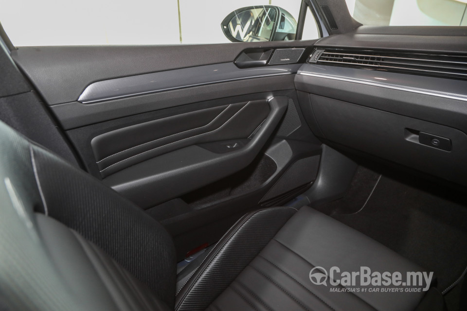 Volkswagen Passat B8.5 (2020) Interior