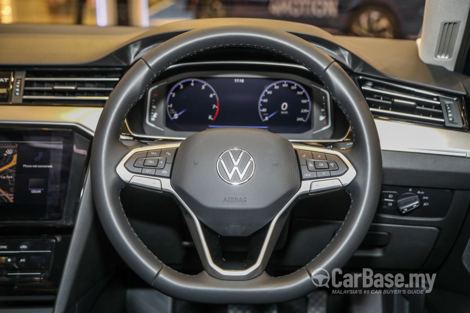Volkswagen Passat B8.5 (2020) Interior
