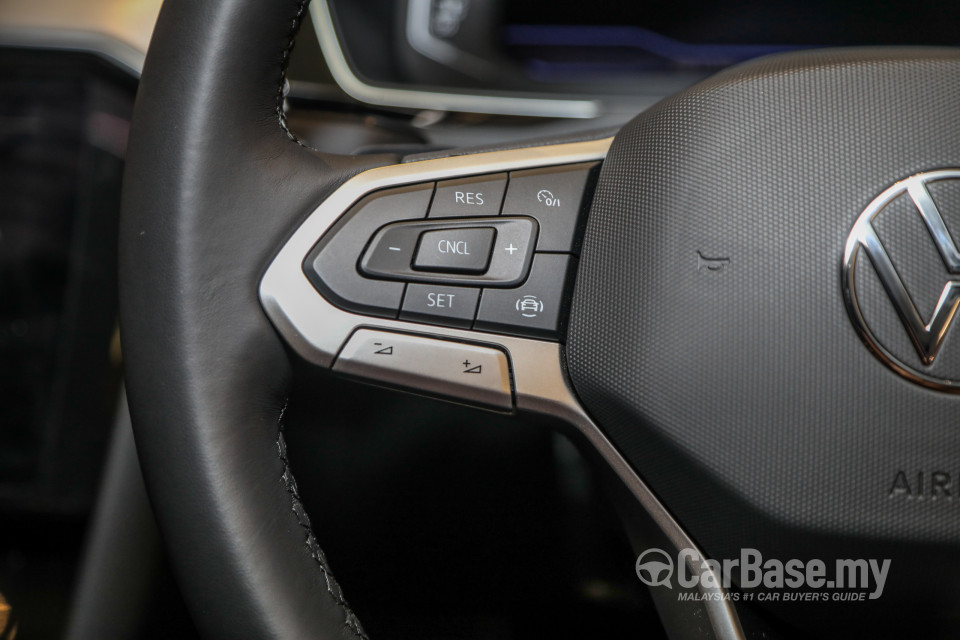 Volkswagen Passat B8.5 (2020) Interior