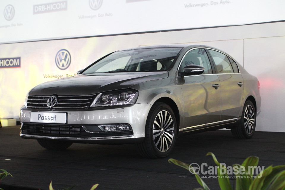 Volkswagen Passat B7 (2011) Exterior