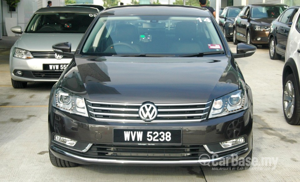 Volkswagen Passat B7 (2011) Exterior