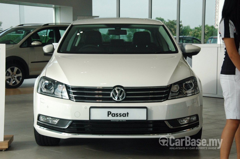 Volkswagen Passat B7 (2011) Exterior