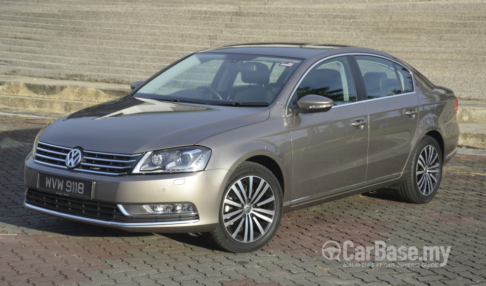 Volkswagen Passat B7 (2011) Exterior