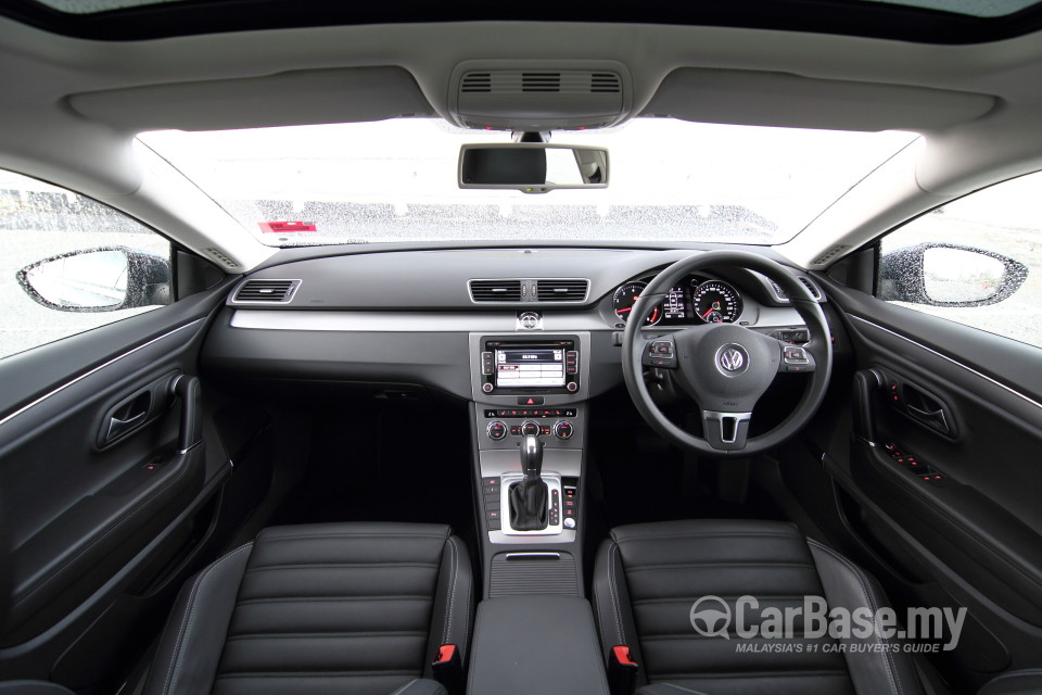 Volkswagen CC Mk1 Facelift (2009) Interior