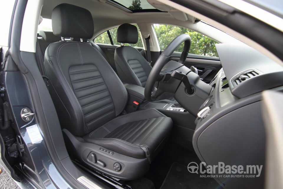 Volkswagen CC Mk1 Facelift (2009) Interior