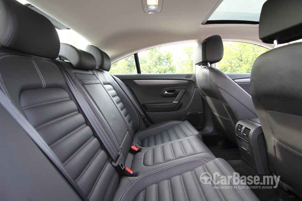 Volkswagen CC Mk1 Facelift (2009) Interior