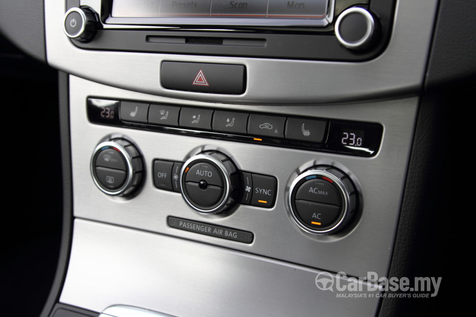 Volkswagen CC Mk1 Facelift (2009) Interior