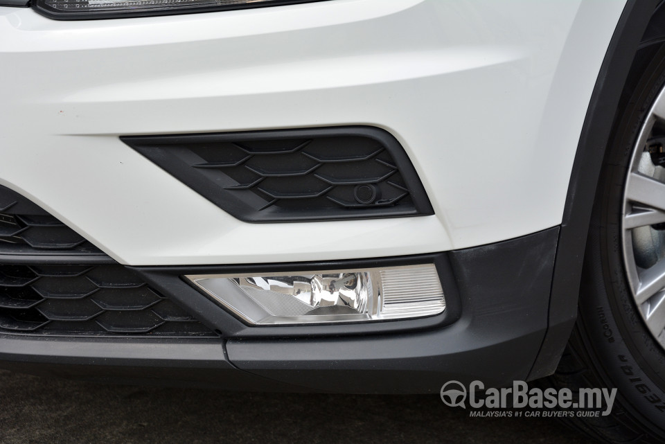 Volkswagen Tiguan Mk2 (2017) Exterior