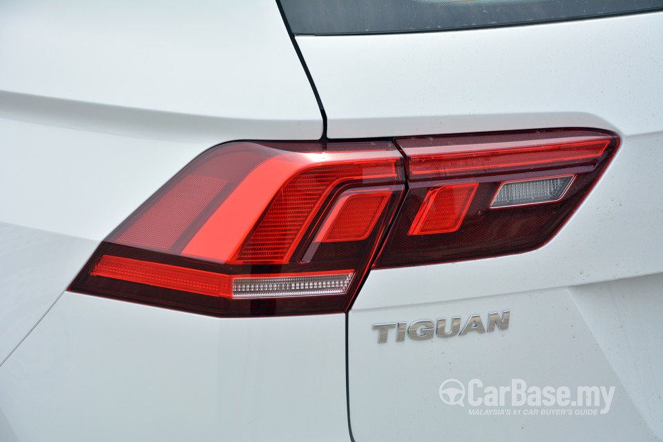 Volkswagen Tiguan Mk2 (2017) Exterior