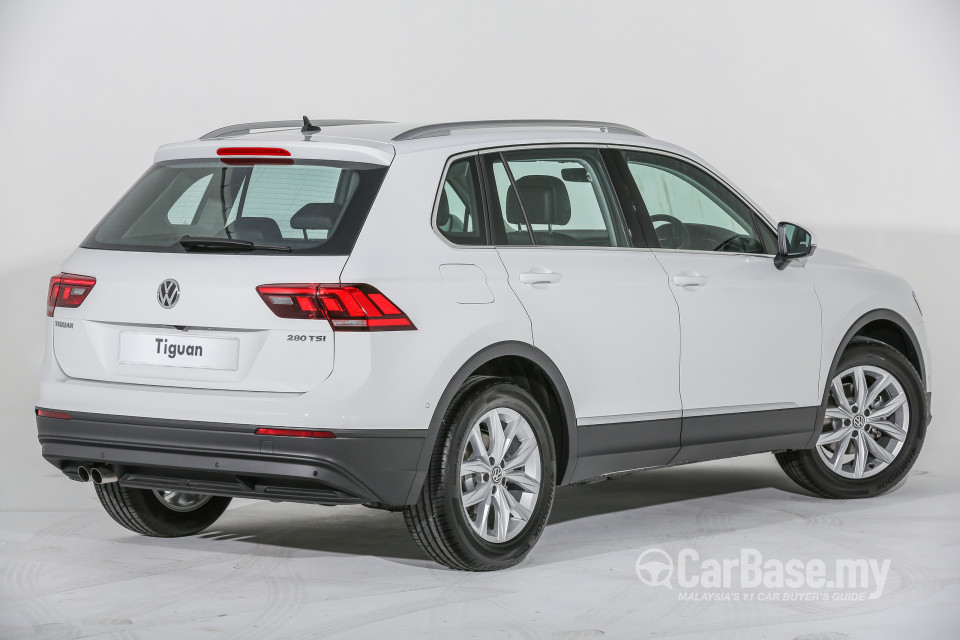 Volkswagen Tiguan Mk2 (2017) Exterior