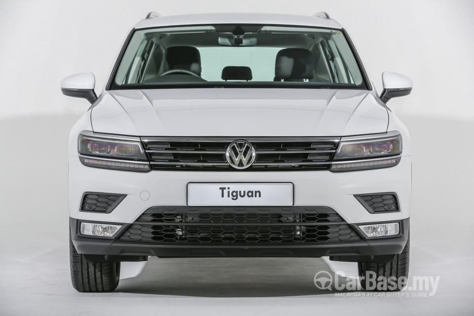 Volkswagen Tiguan Mk2 (2017) Exterior