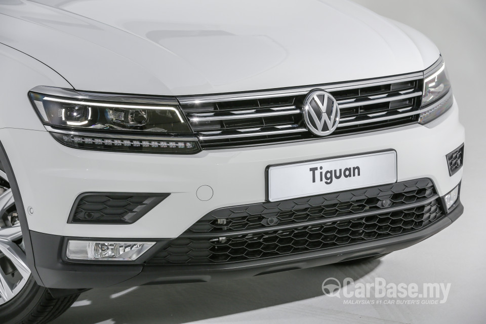 Volkswagen Tiguan Mk2 (2017) Exterior