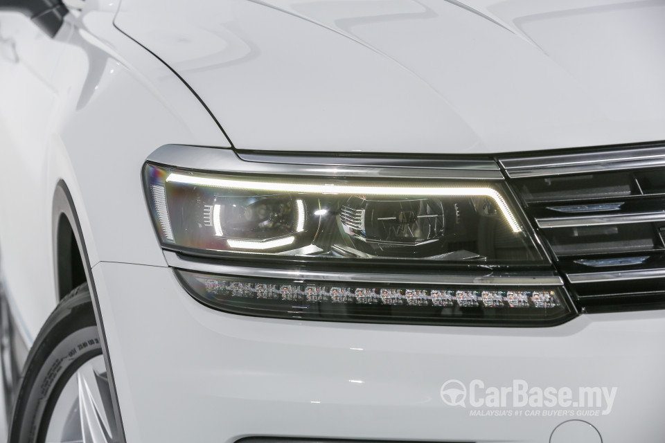 Volkswagen Tiguan Mk2 (2017) Exterior