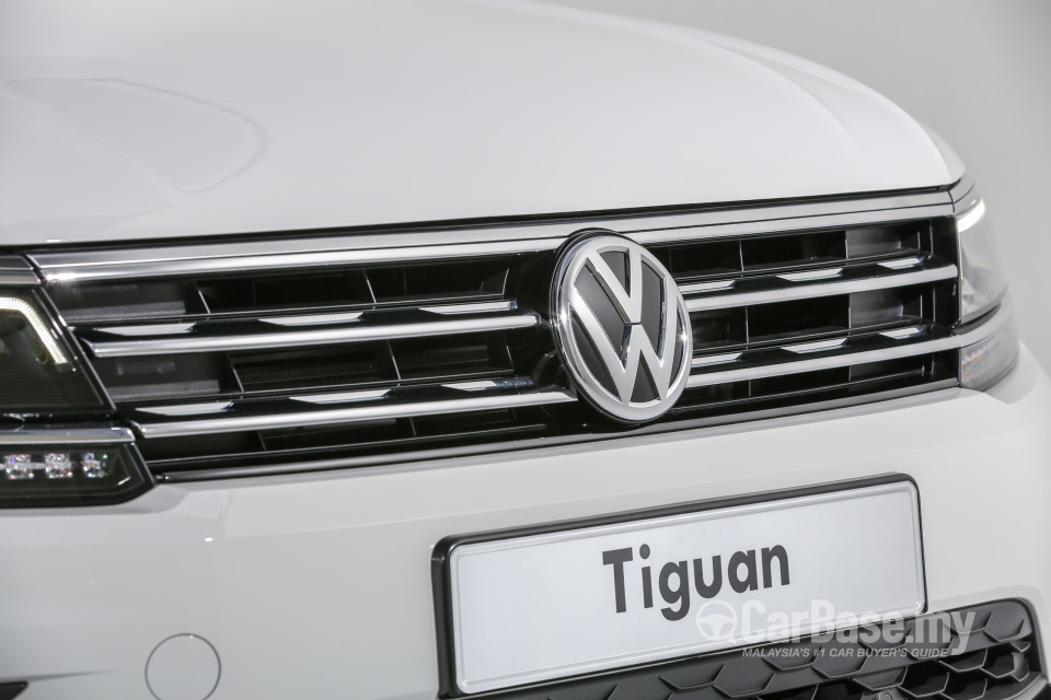 Volkswagen Tiguan Mk2 (2017) Exterior