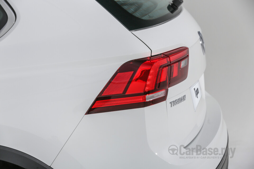 Nissan Almera N17 Facelift (2015) Exterior