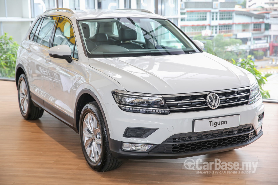 Volkswagen Tiguan Mk2 (2017) Exterior
