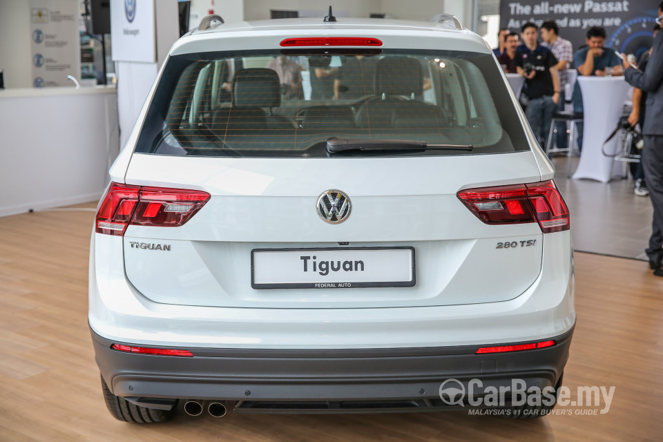 Volkswagen Tiguan Mk2 (2017) Exterior