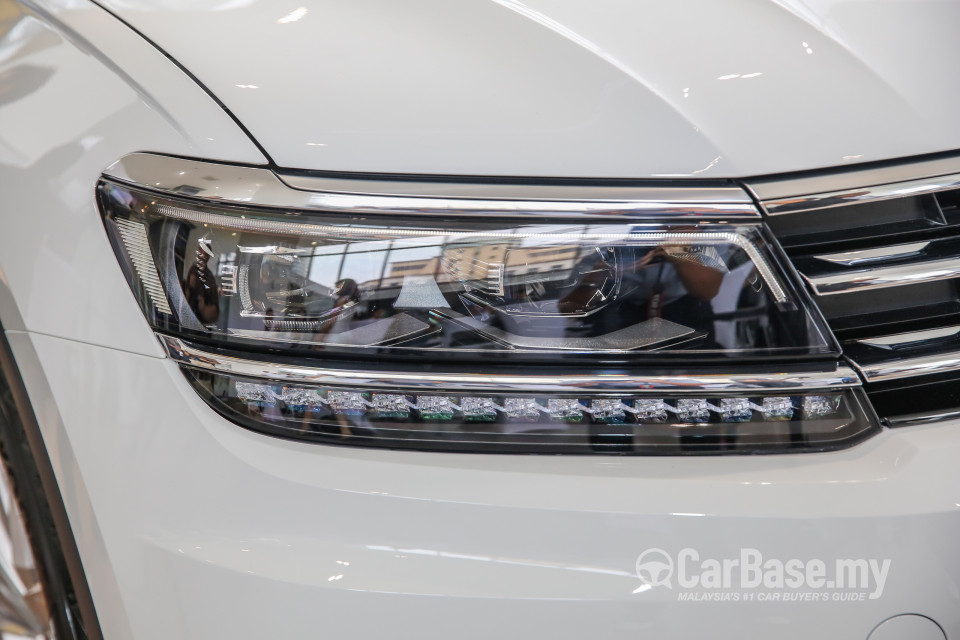 Volkswagen Tiguan Mk2 (2017) Exterior