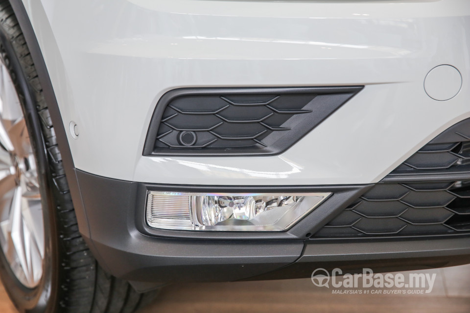 Volkswagen Tiguan Mk2 (2017) Exterior