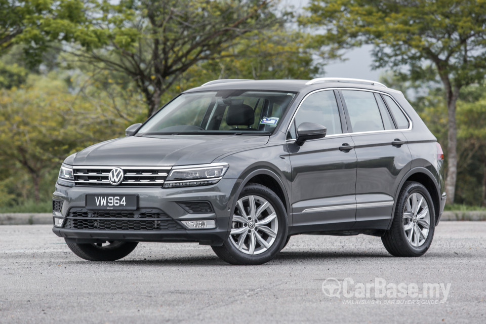 Volkswagen Tiguan Mk2 (2017) Exterior