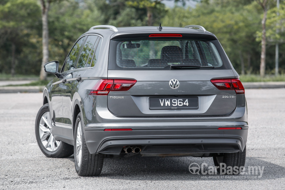 Volkswagen Tiguan Mk2 (2017) Exterior