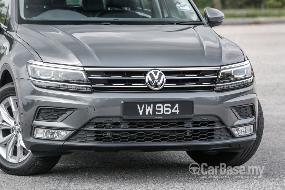 Volkswagen Tiguan Mk2 (2017) Exterior