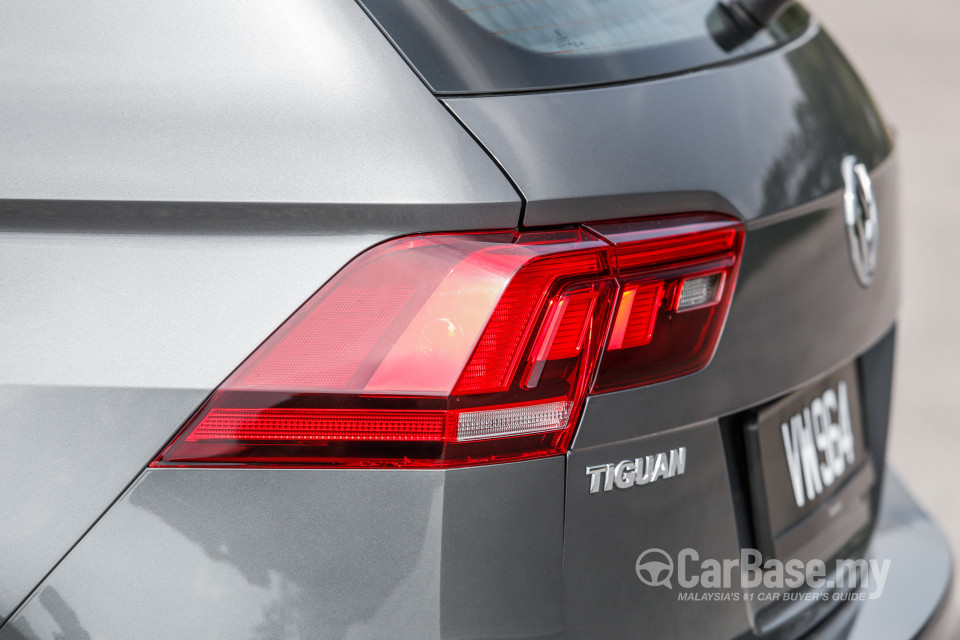 Volkswagen Tiguan Mk2 (2017) Exterior