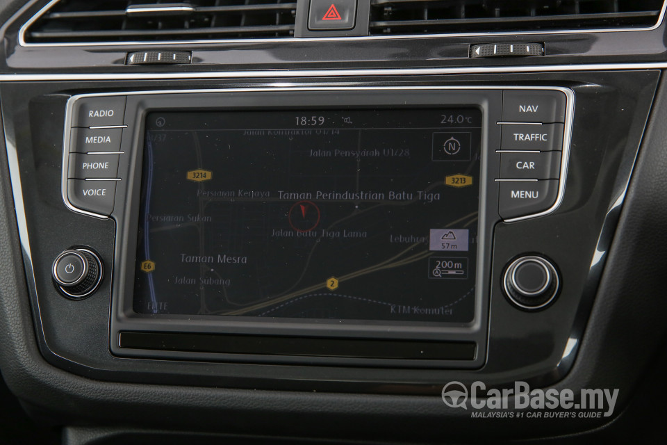 Volkswagen Tiguan Mk2 (2017) Interior
