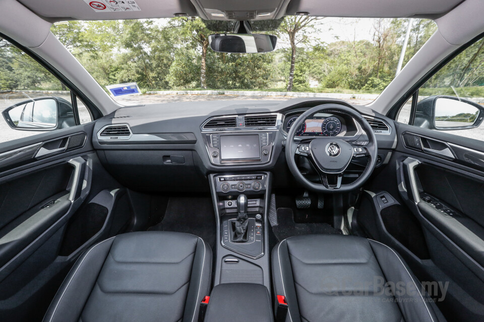 Chevrolet Cruze J300 (2012) Interior