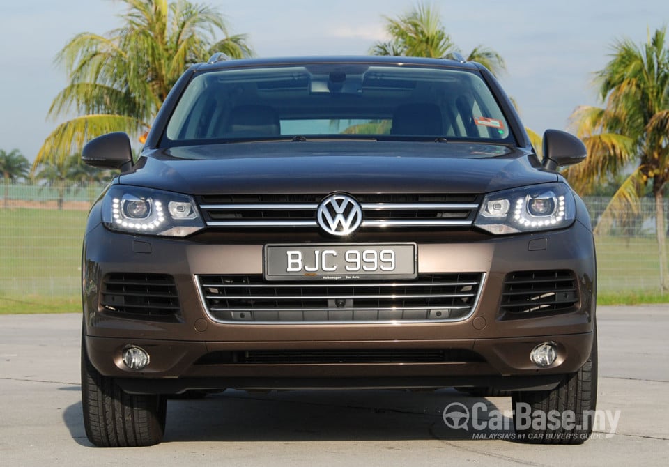 Volkswagen Touareg Mk2 (2010) Exterior