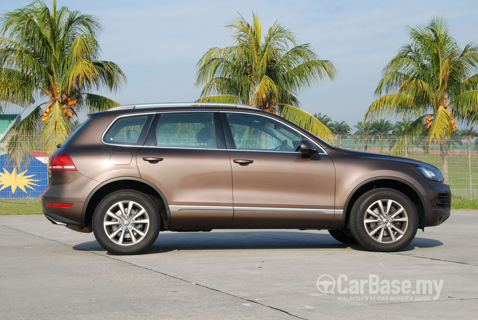 Volkswagen Touareg Mk2 (2010) Exterior