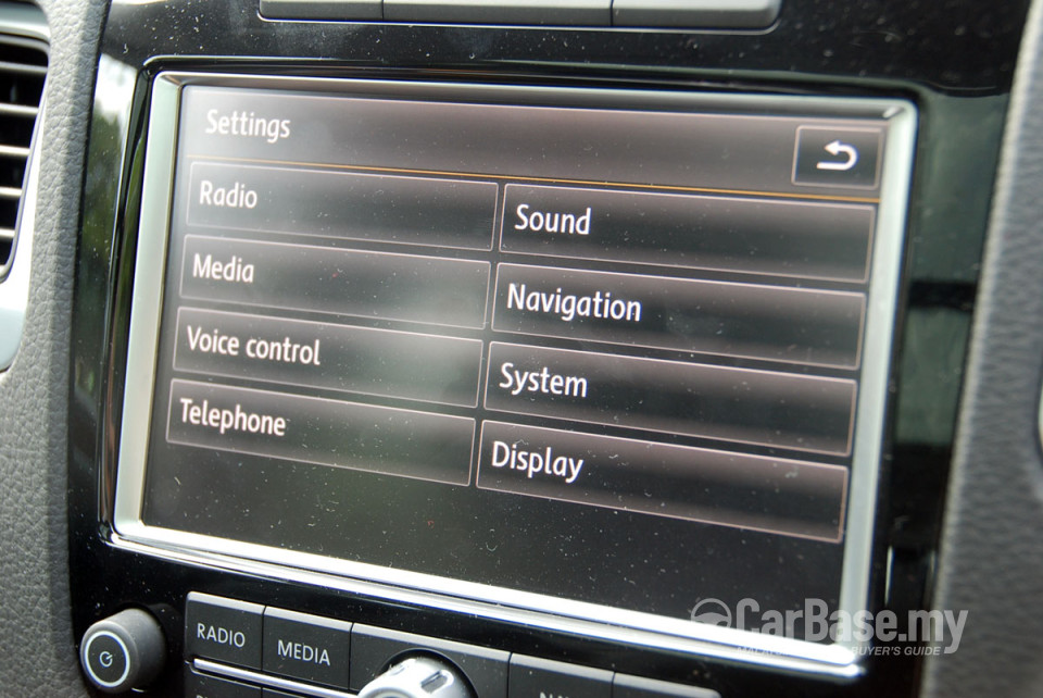 Volkswagen Touareg Mk2 (2010) Interior