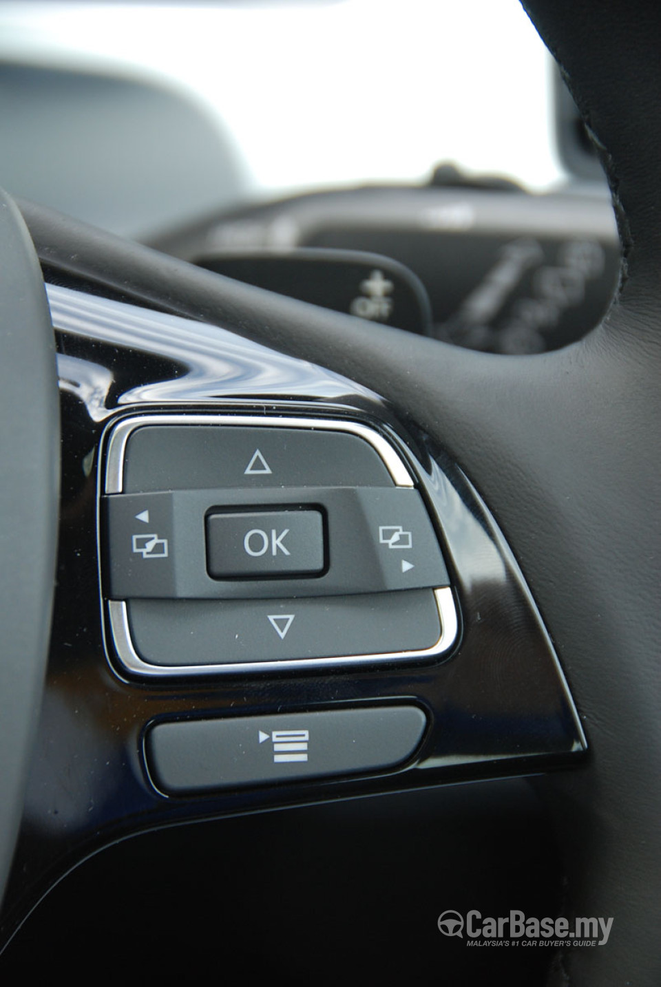 Volkswagen Touareg Mk2 (2010) Interior