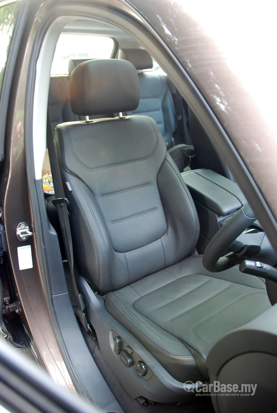 Volkswagen Touareg Mk2 (2010) Interior
