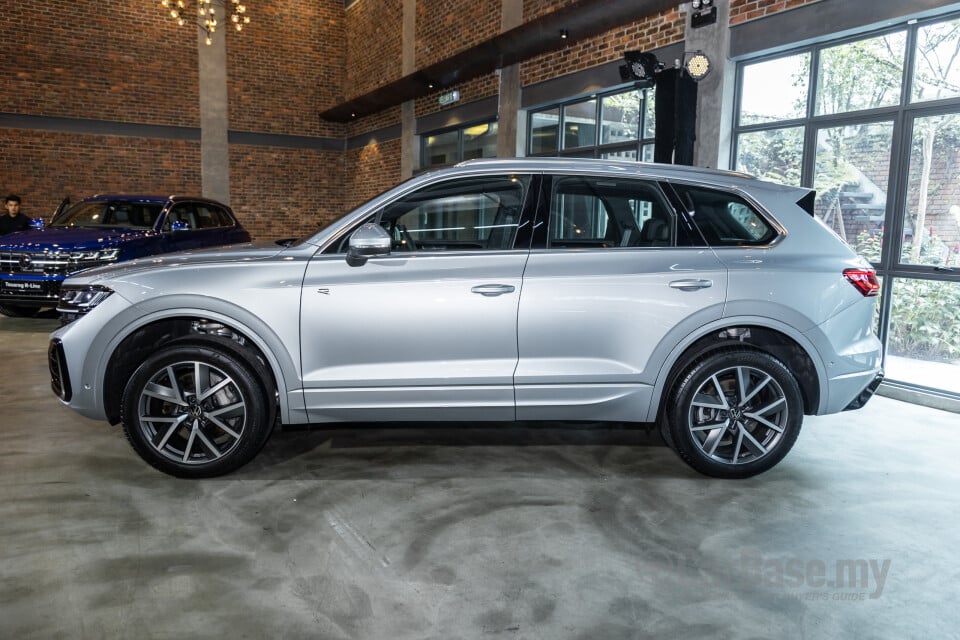 Volkswagen Touareg CR Facelift (2024) Exterior