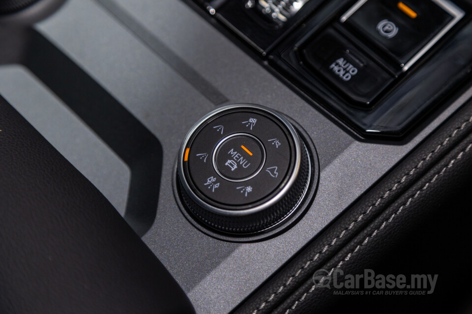 Volkswagen Touareg CR Facelift (2024) Interior