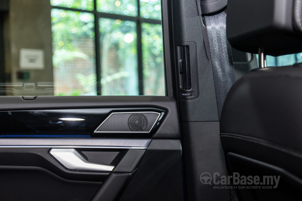Volkswagen Touareg CR Facelift (2024) Interior