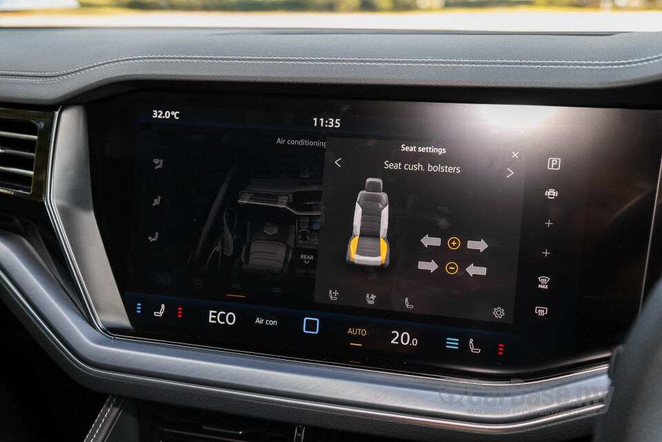 Volkswagen Touareg CR Facelift (2024) Interior