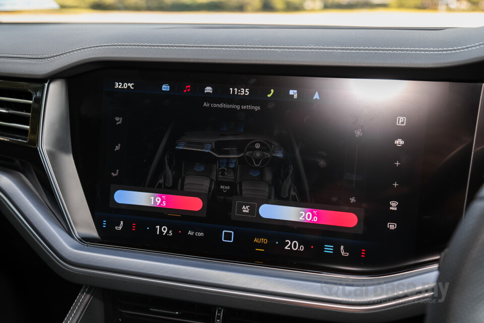 Volkswagen Touareg CR Facelift (2024) Interior