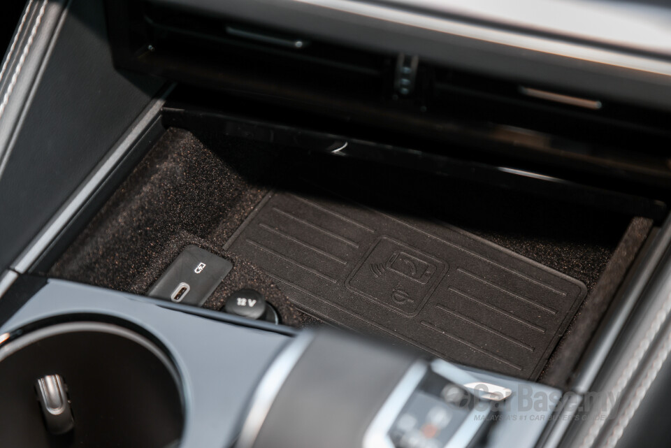 Volkswagen Touareg CR Facelift (2024) Interior