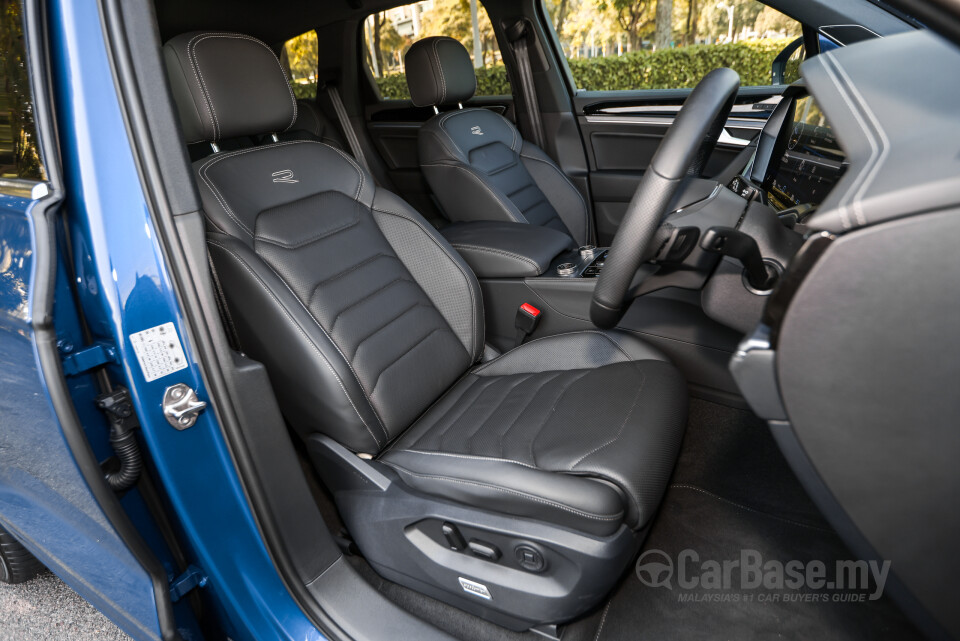 Volkswagen Touareg CR Facelift (2024) Interior