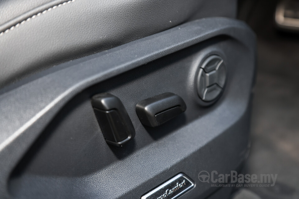 Volkswagen Touareg CR Facelift (2024) Interior