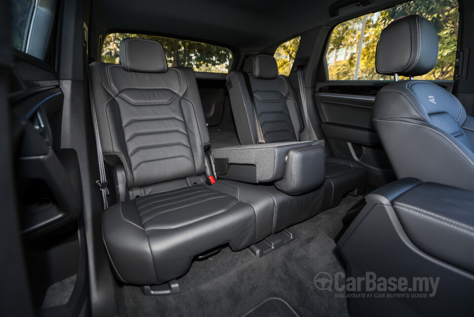 Volkswagen Touareg CR Facelift (2024) Interior