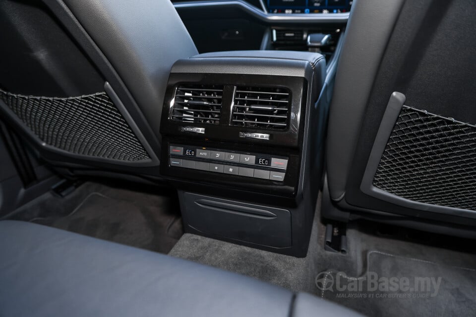 Volkswagen Touareg CR Facelift (2024) Interior