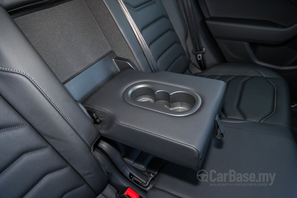 Volkswagen Touareg CR Facelift (2024) Interior