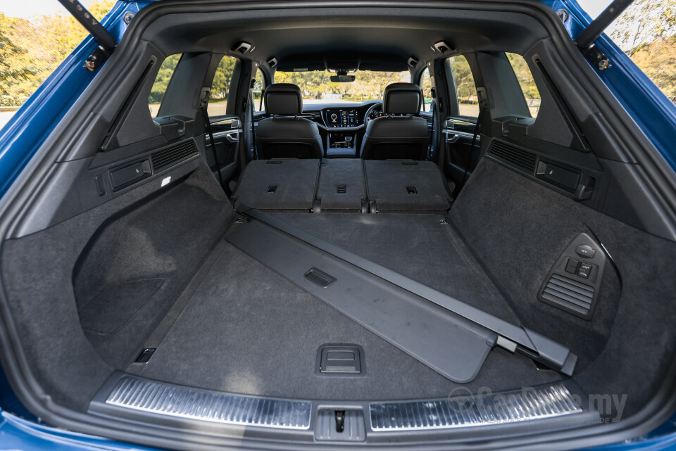 Volkswagen Touareg CR Facelift (2024) Interior